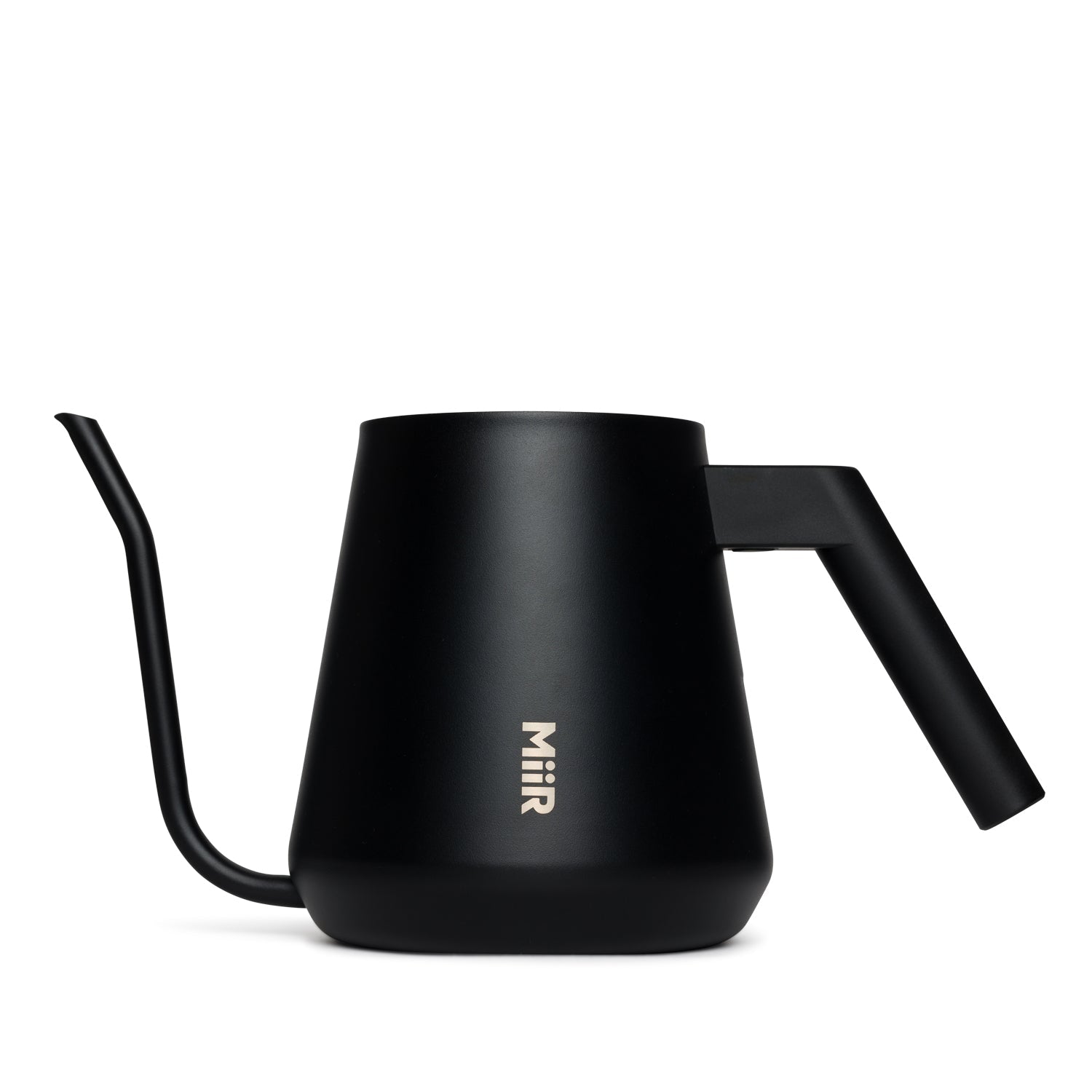 new-standard-pour-over-kettle-z7 Pour_Over_Kettle_Black_Studio_0222_Front.jpg