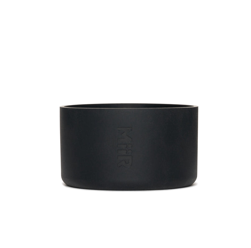silicone-boot-u0 Silicone_Boot_32oz_42oz_Black_Studio_0821_SLB1PN34002_Front_22fbd7e0-94c1-4c9d-9f4e-6b60d37f6bce.jpg