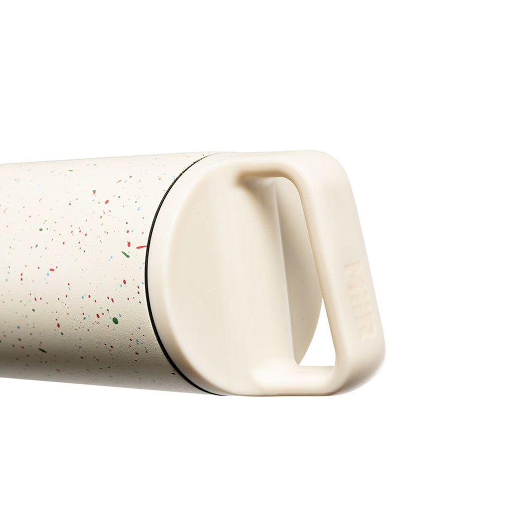 64oz-wm-bottle-1x-20oz-wm-bottle-i8 WebPDP-20oz_Wide_Mouth_Bottle_Party__WMB2SV20230_x2Studio_45deg.jpg