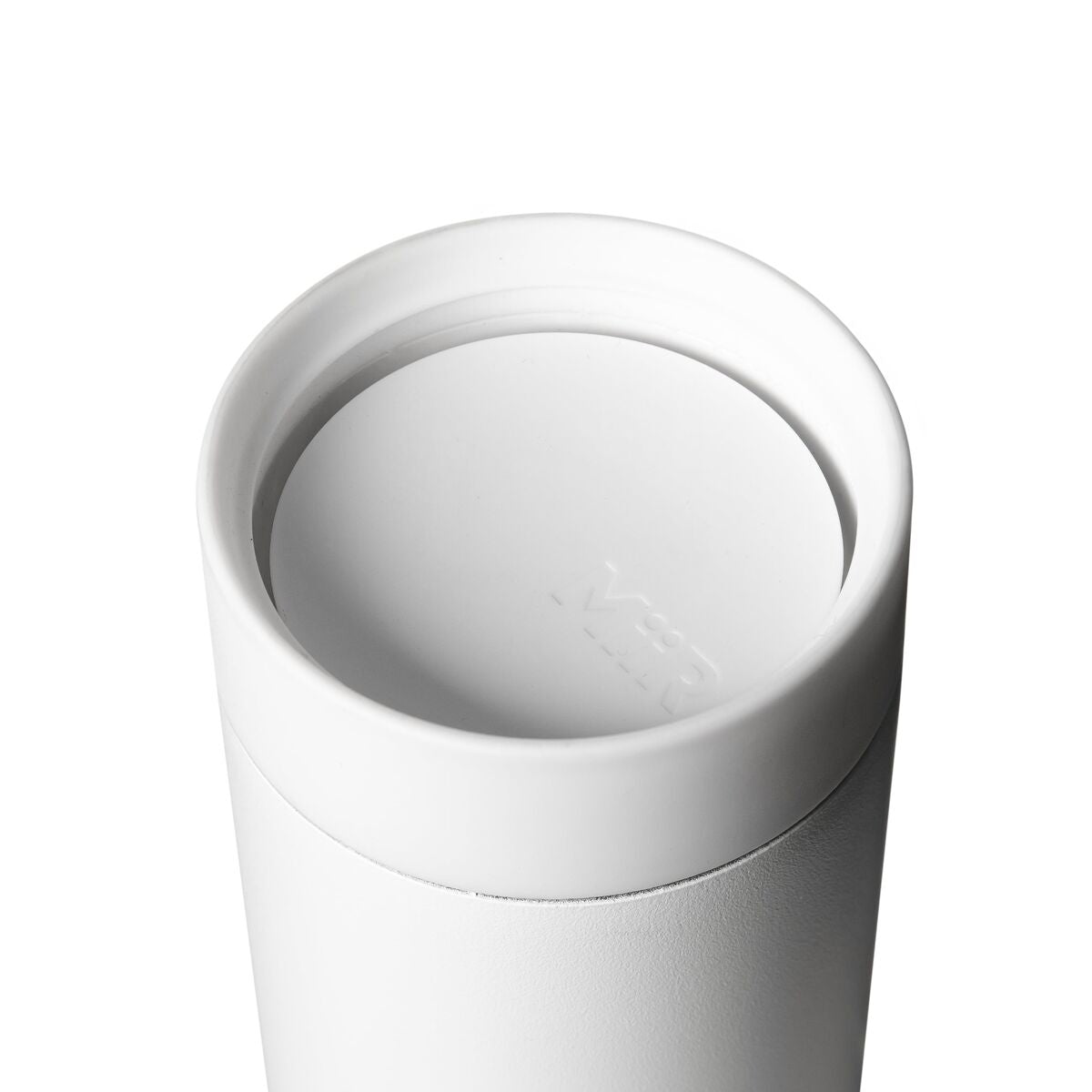 360-lid-r6 WebPDP-360_Lid_White__3602PNWM001_X2Studio_Closeup_Open.jpg