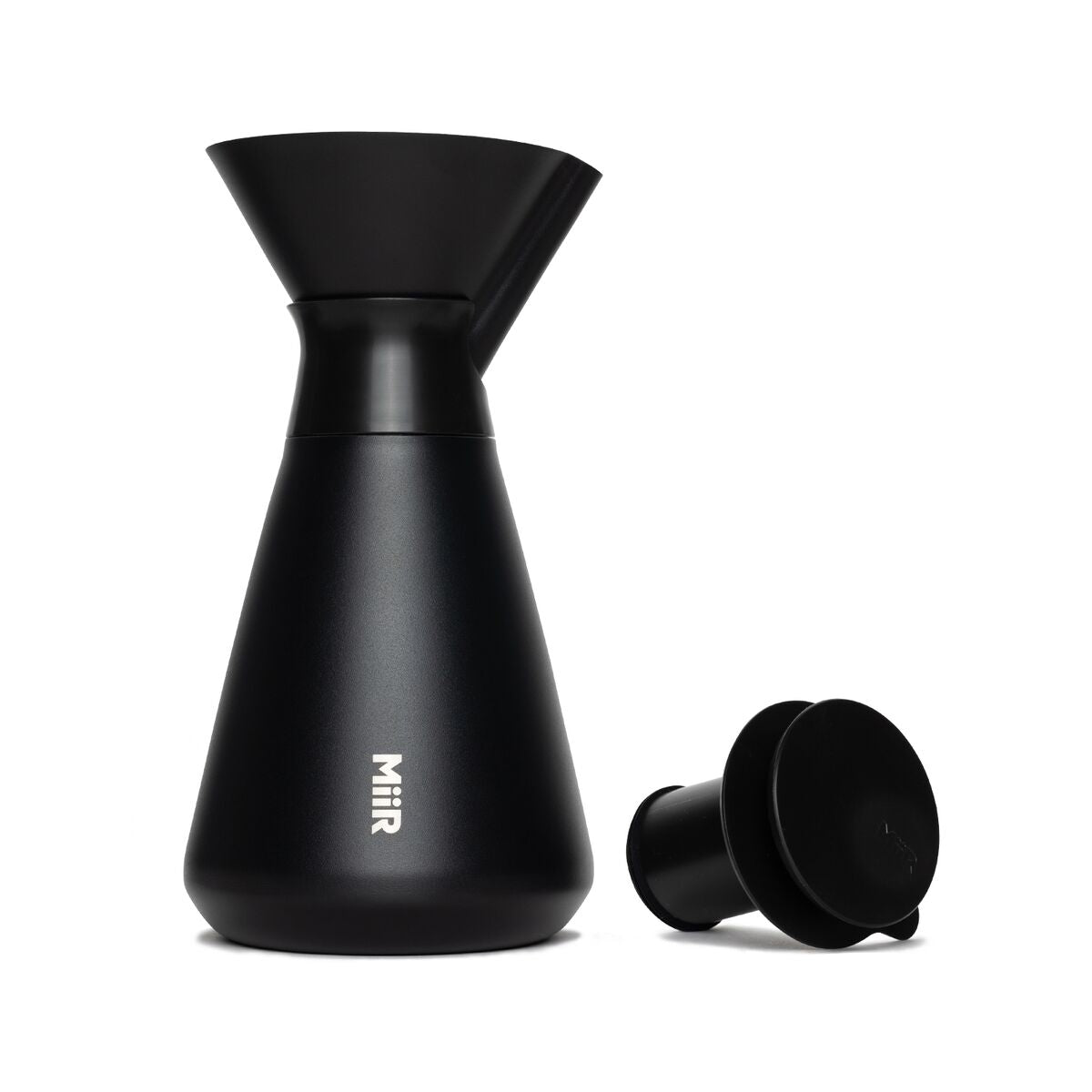 new-standard-carafe-x7 WebPDP-Carafe_Black_Studio_0722_Front_Lid_Staged__CAR1SVOS002.jpg