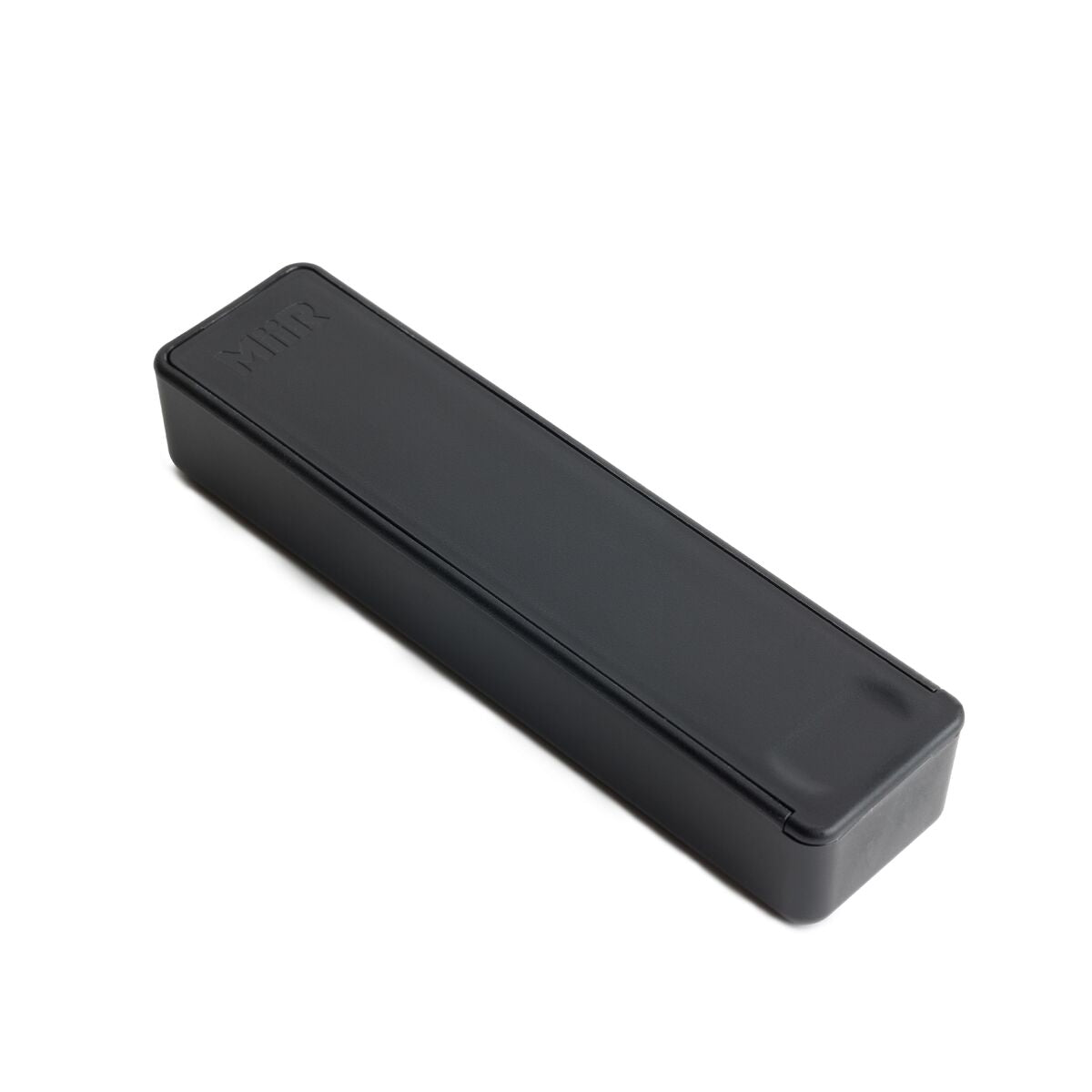 essential-utensil-set-p4 WebPDP-Essential_Utensil_Set_Studio_1022_45_Deg__UTL1SNOS002.jpg