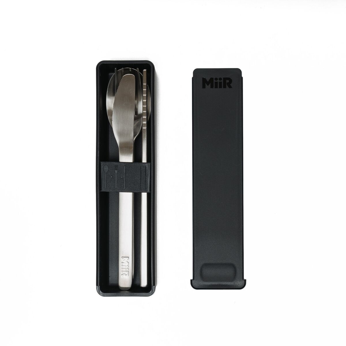 essential-utensil-set-p4 WebPDP-Essential_Utensil_Set__Studio_0323_Above_UTL1SNOS002.jpg