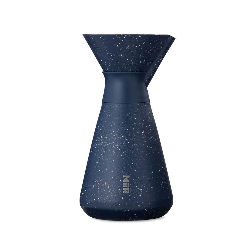 new-standard-carafe-x7 Web_PDP-33oz_New_Standard_Carafe_Tidal_Blue_Speckle_Studio_CAR1SVOS225__Front.jpg
