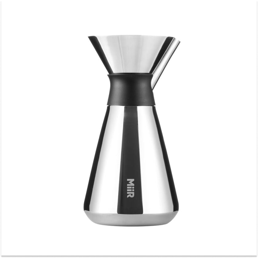 new-standard-carafe-x7 Web_PDP-Polished_Stainless_Carafe_33oz_SS_Studio_X2_07182024_Front_CAR1SVOS005_1.jpg